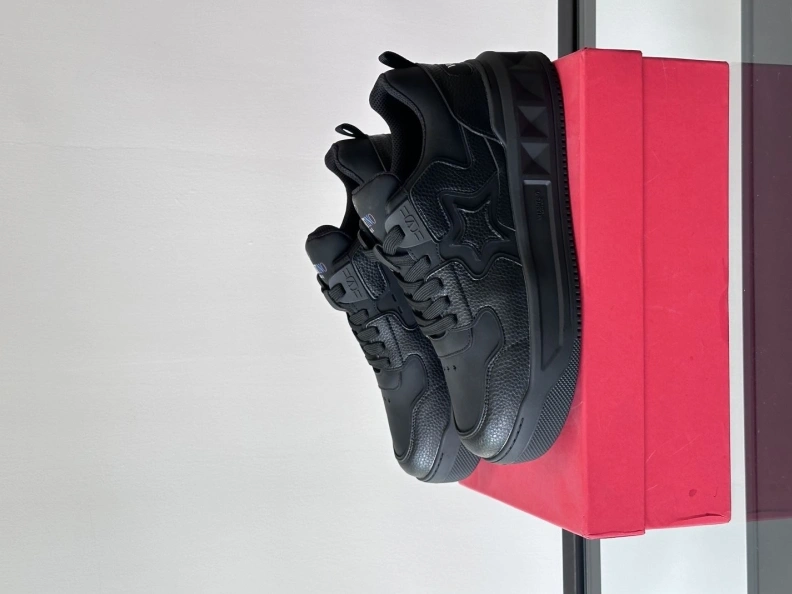 Efficient Vxlxntino Sneakers 229122