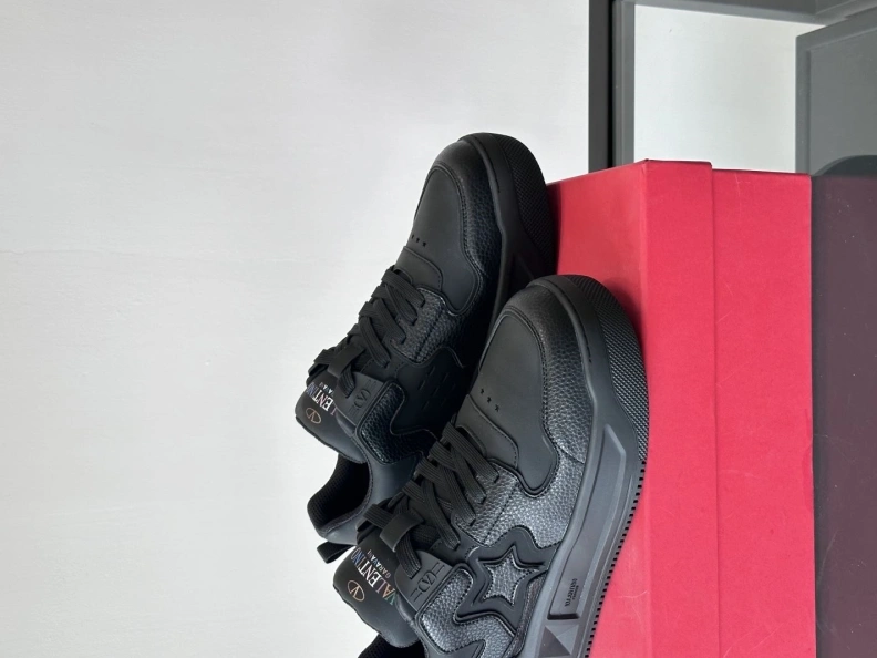Efficient Vxlxntino Sneakers 229122