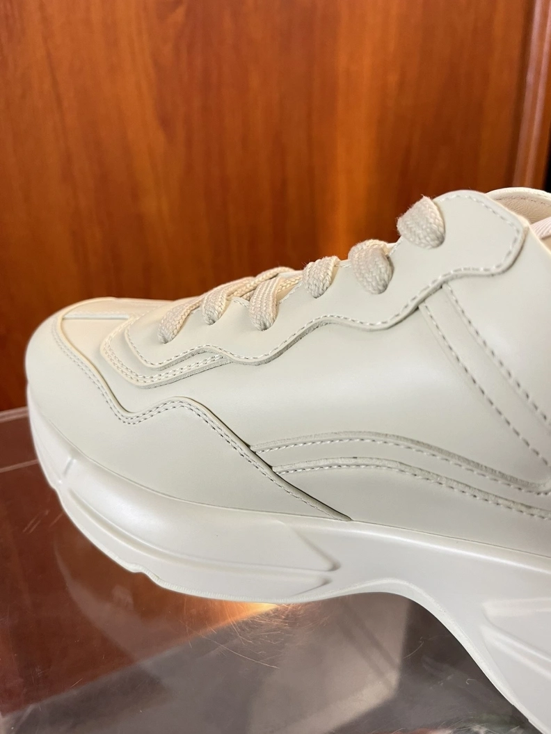 Fashionable Gxccx Casual Shoes 156107