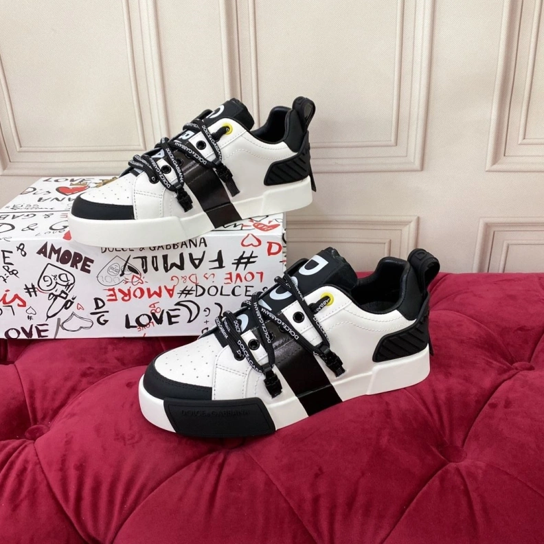 Dolce & Gabbana Sneakers Durable 145386