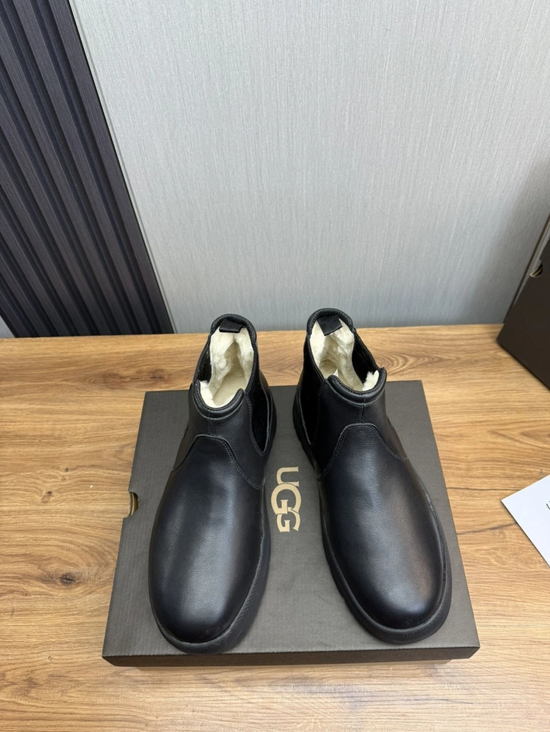 Fashionable Othxr Sneakers 210606