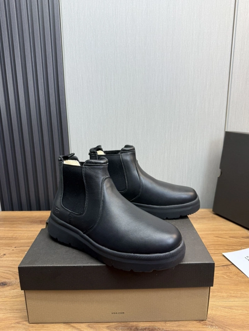 Fashionable Othxr Sneakers 210606