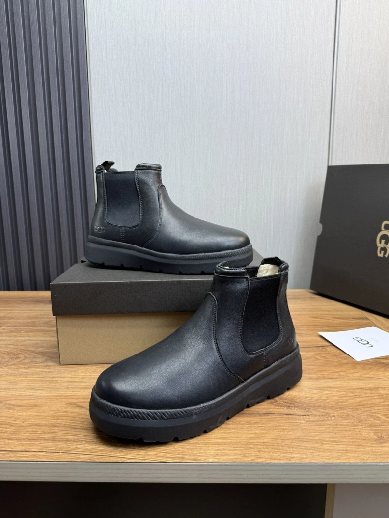 Fashionable Othxr Sneakers 210606