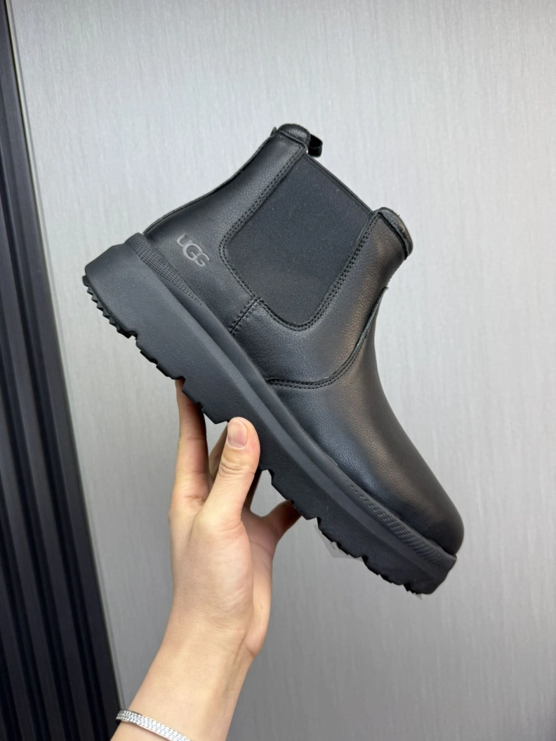 Fashionable Othxr Sneakers 210606