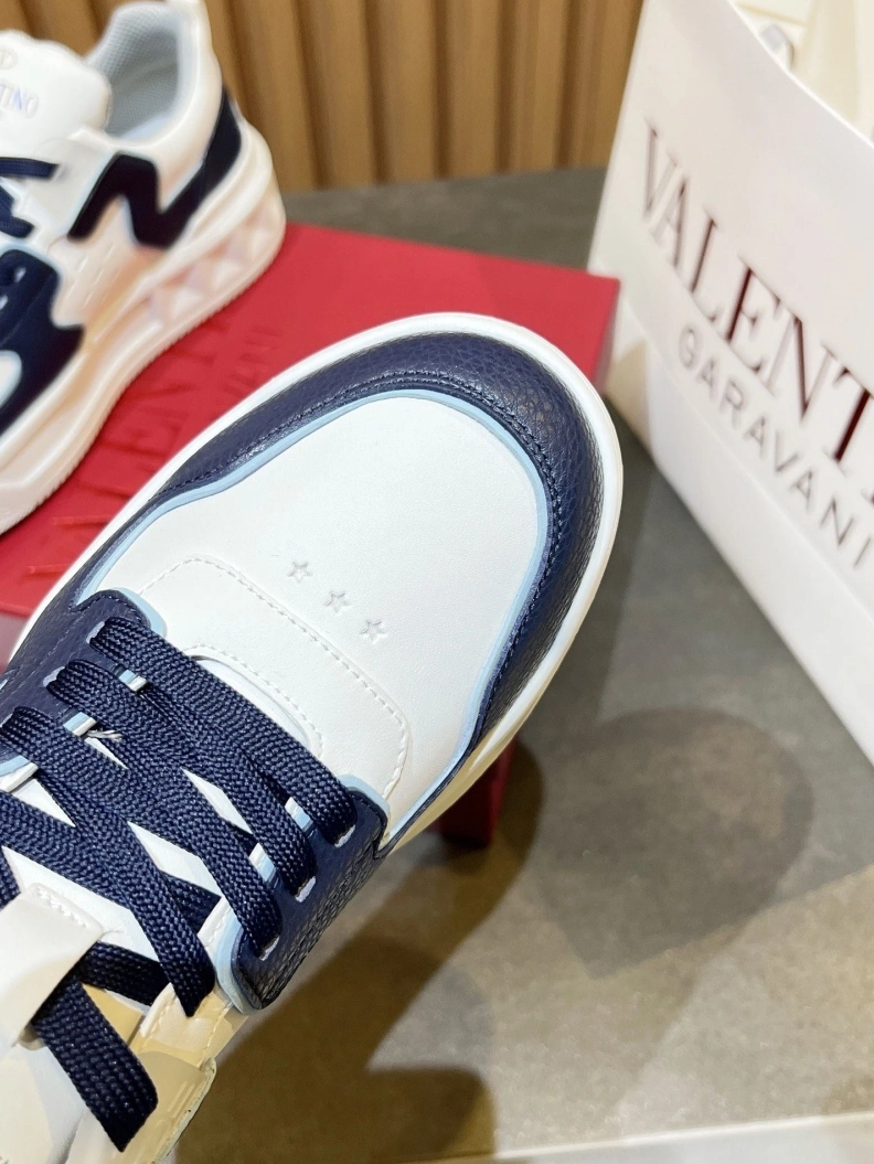 Comfortable Vxlxntino Sneakers 229117