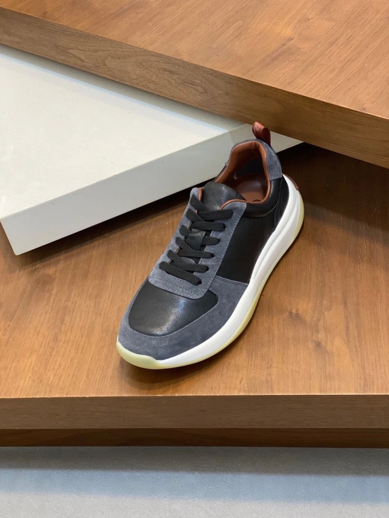 Versatile Othxr Sneakers 210584