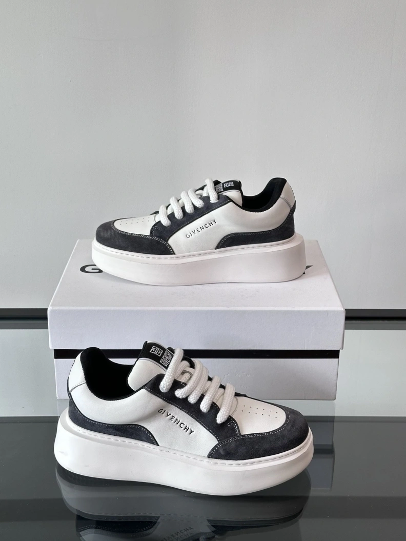Cozy Gxvxnchy Sneakers 152313