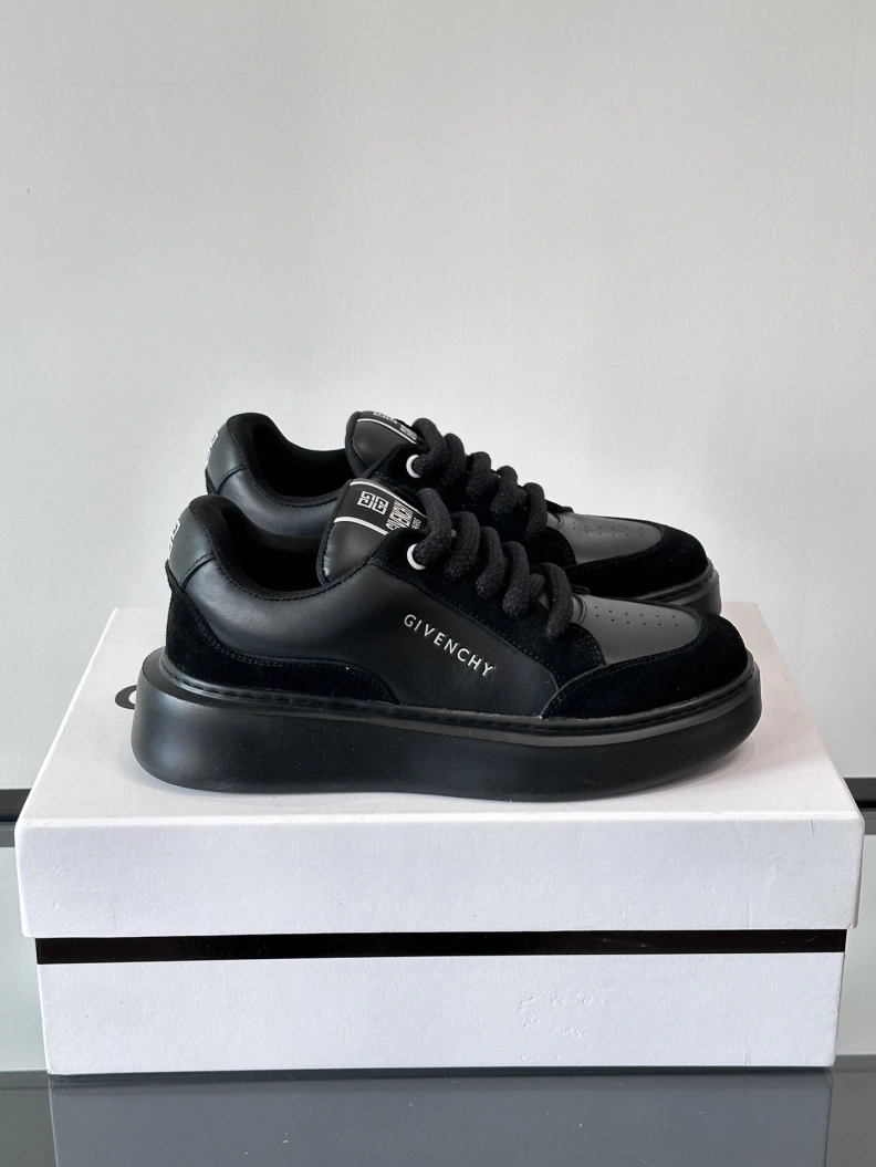 Gxvxnchy Sneakers Bright 152309