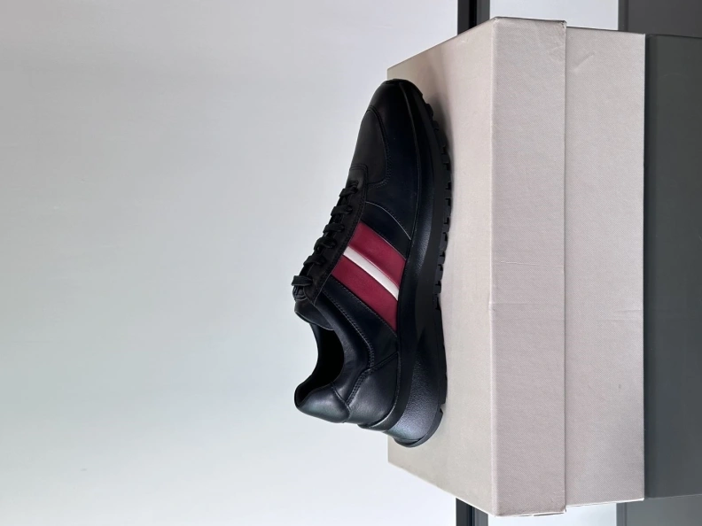 Durable Othxr Sneakers 210571