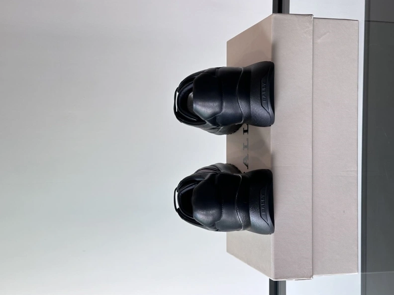 Durable Othxr Sneakers 210571
