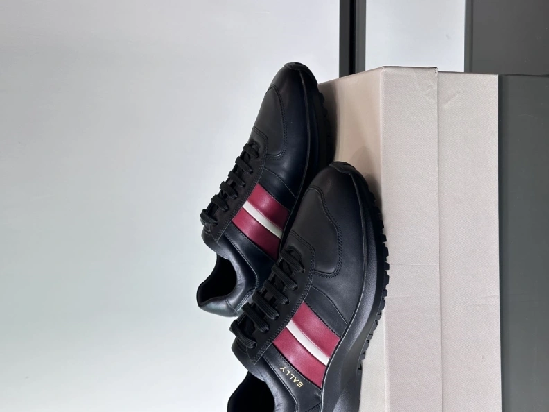 Durable Othxr Sneakers 210571