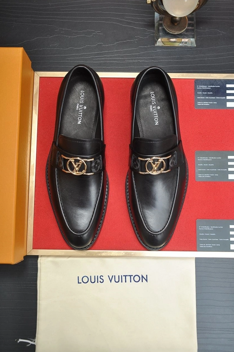 Versatile LX Leather Shoes 182052