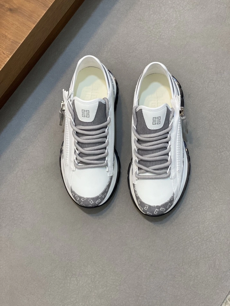 Gxvxnchy Sneakers Modern 152307