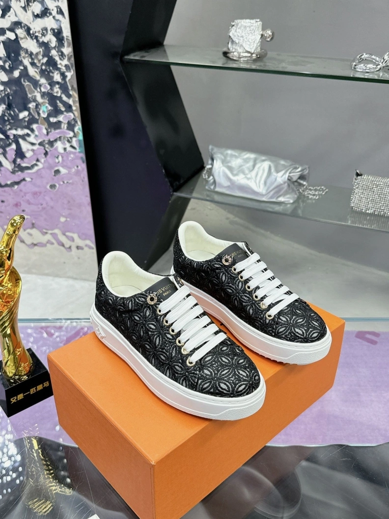 LX Sneakers Durable 181521