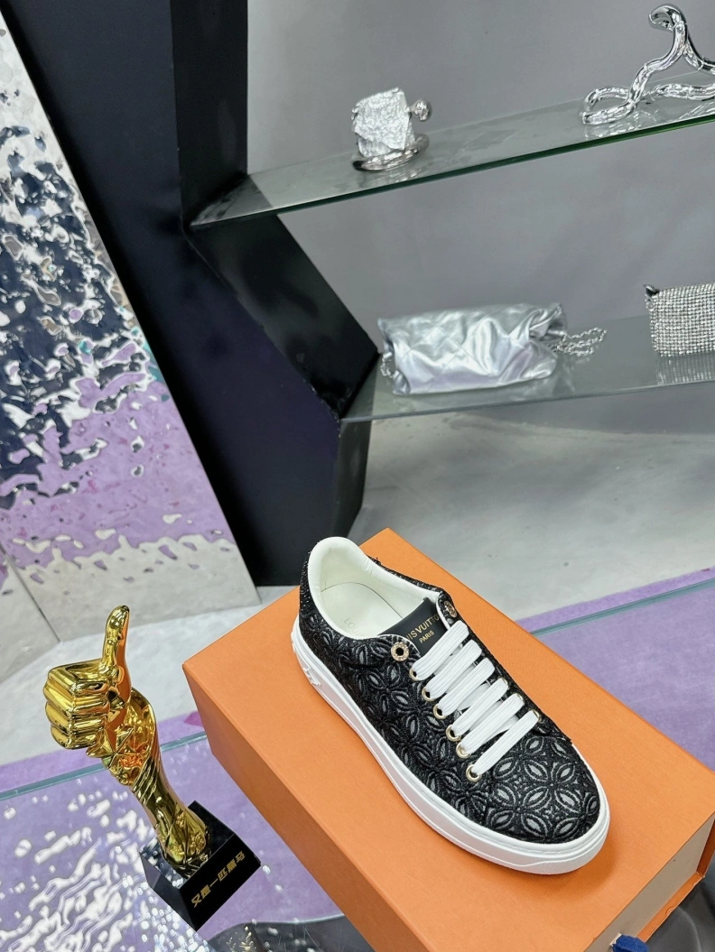 LX Sneakers Durable 181521