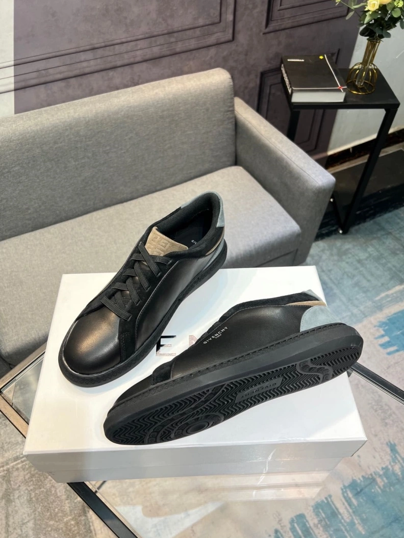 Gxvxnchy Sneakers Compact 152302