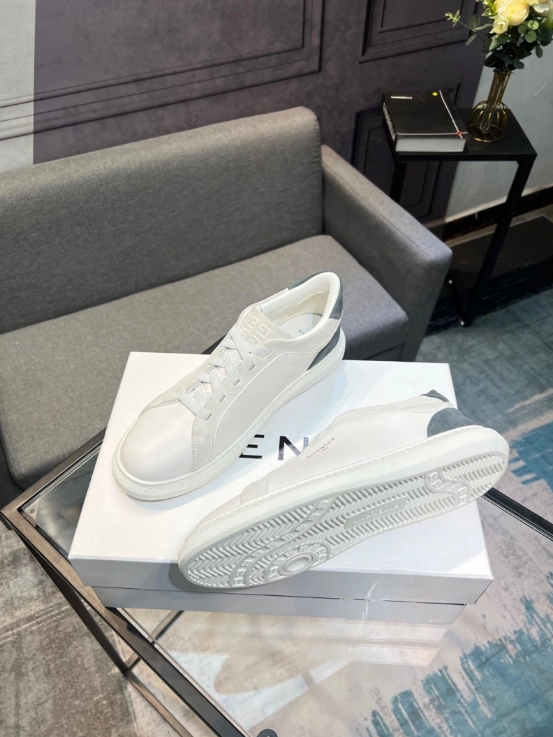 Gxvxnchy Sneakers Functional 152301