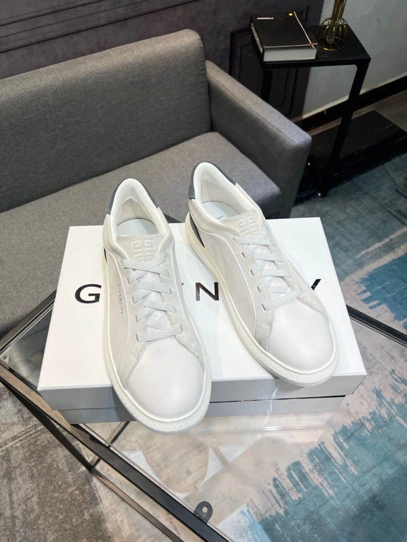 Gxvxnchy Sneakers Functional 152301