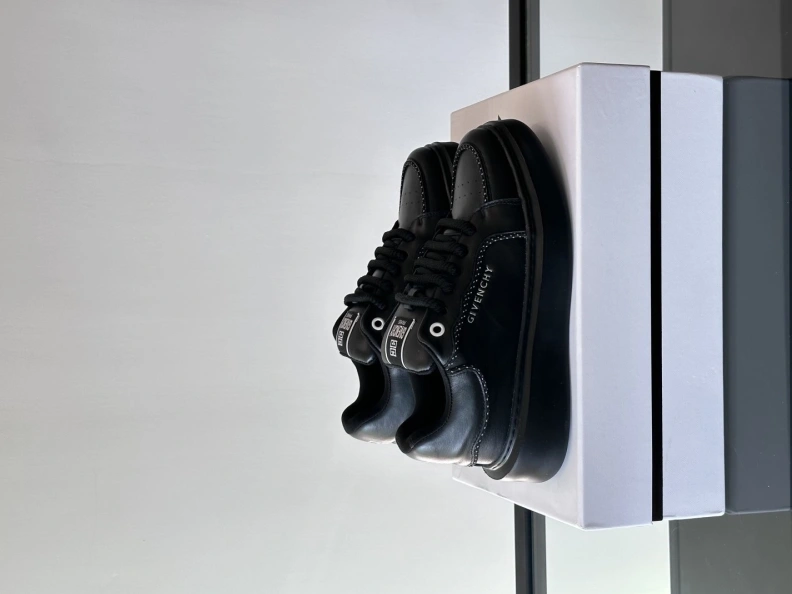 Gxvxnchy Sneakers Reliable 152298