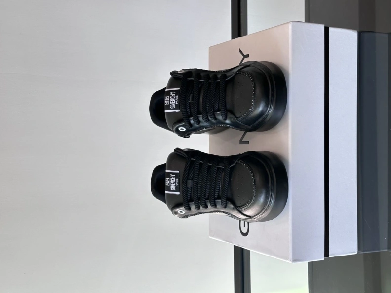 Gxvxnchy Sneakers Reliable 152298