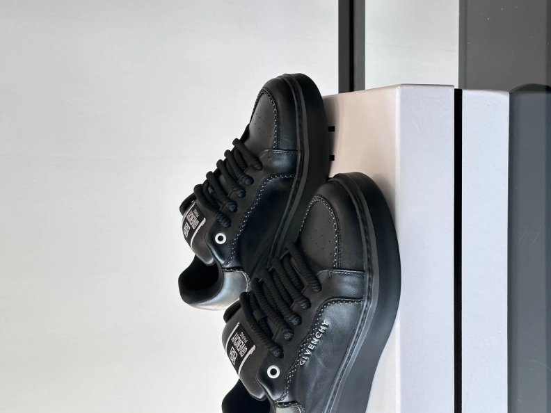 Gxvxnchy Sneakers Reliable 152298