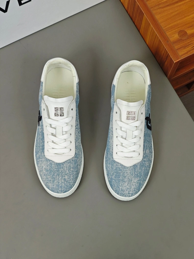 Gxvxnchy Sneakers Resilient 152290