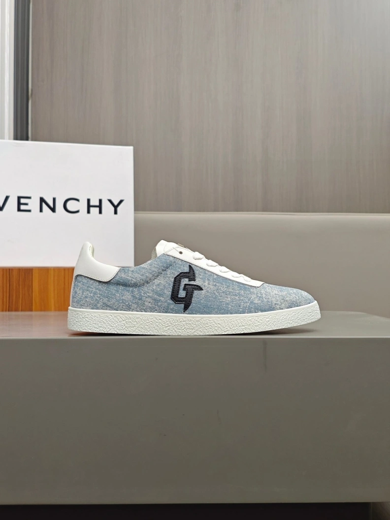 Gxvxnchy Sneakers Resilient 152290