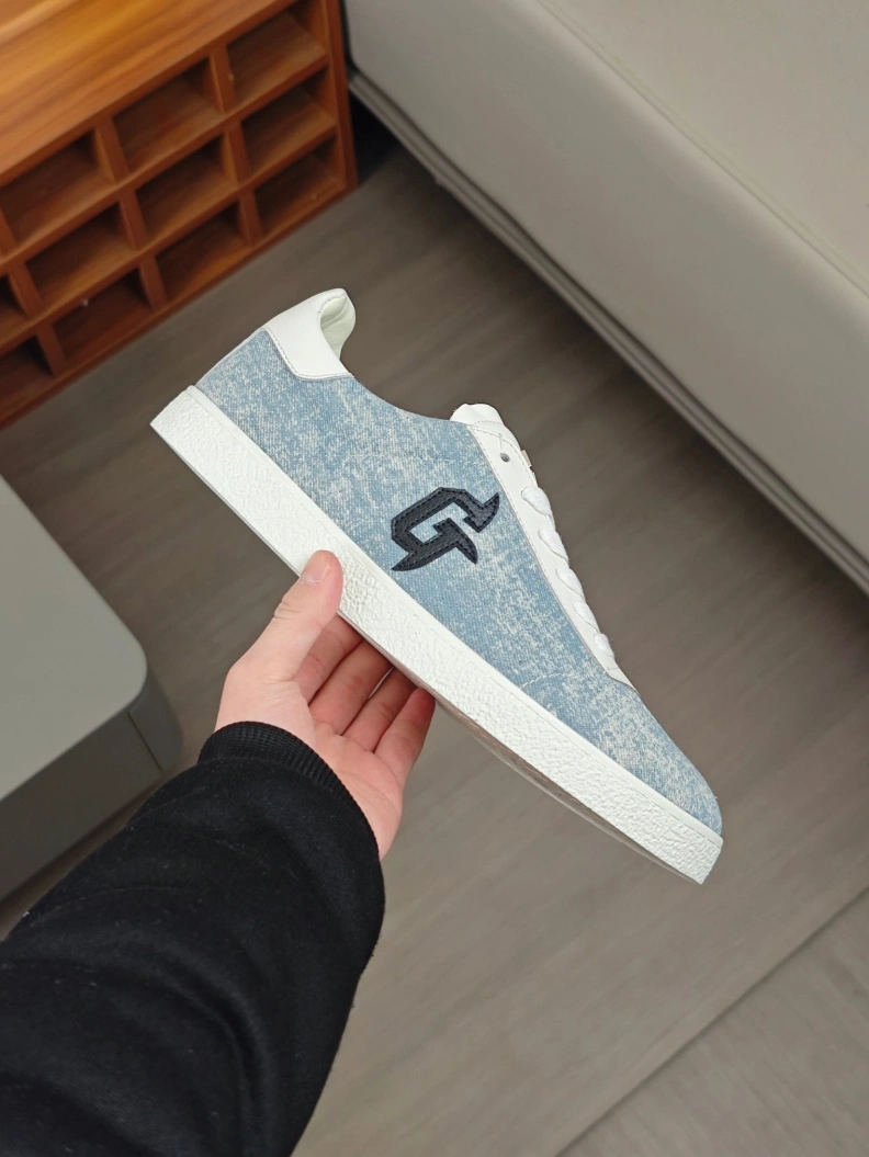 Gxvxnchy Sneakers Resilient 152290