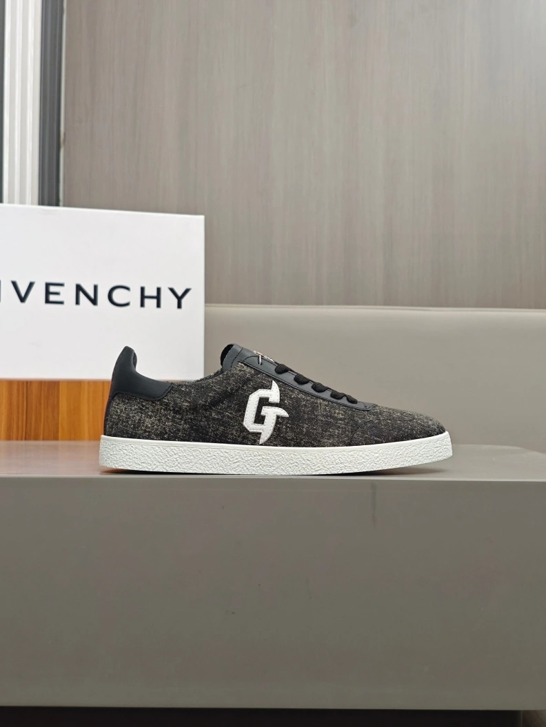 UrbanStyle Gxvxnchy Sneakers 152285