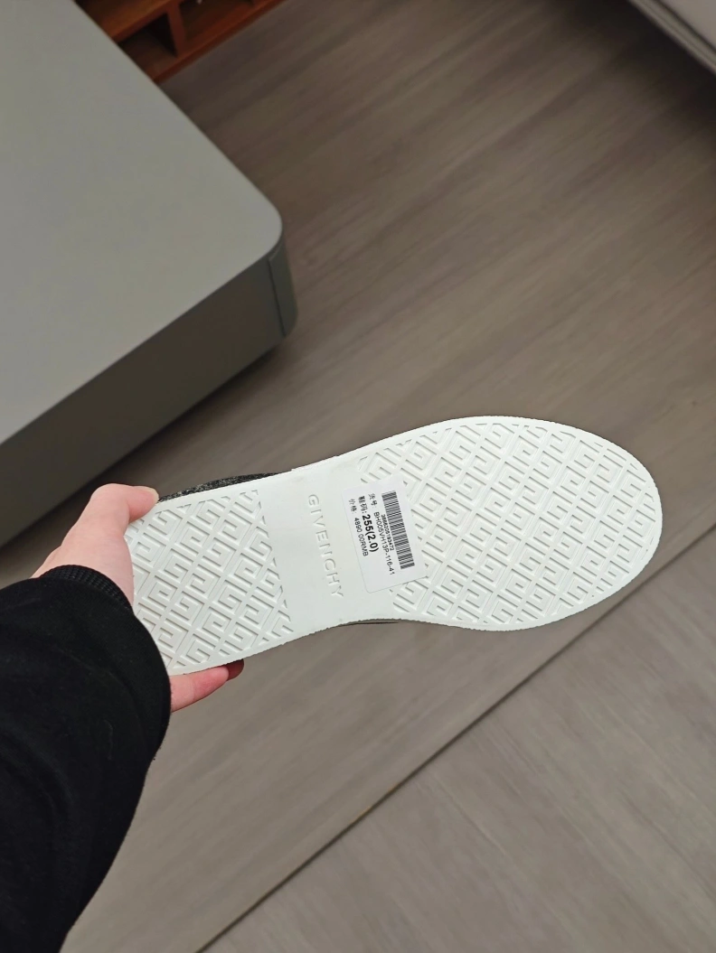 UrbanStyle Gxvxnchy Sneakers 152285
