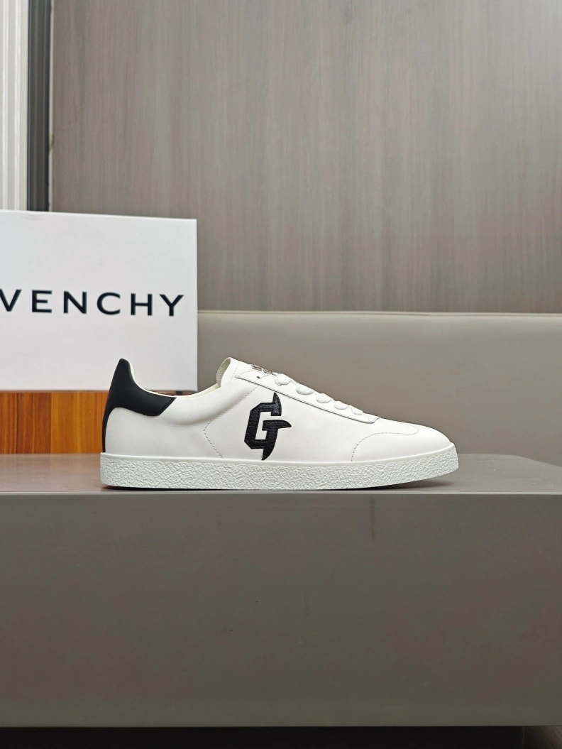 TopPick Gxvxnchy Sneakers 152292