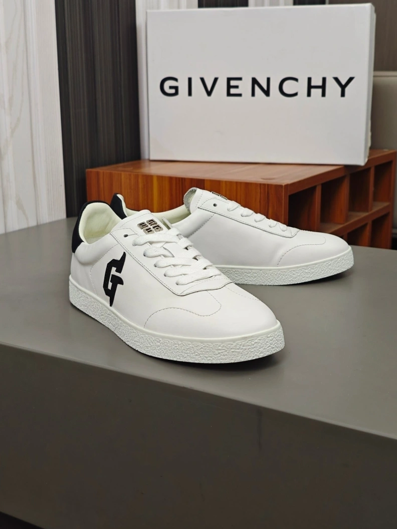 TopPick Gxvxnchy Sneakers 152292