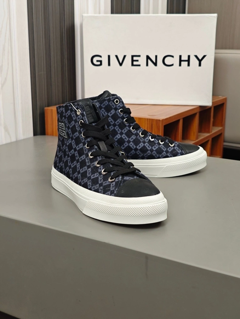 Gxvxnchy Sneakers StreetReady 152279