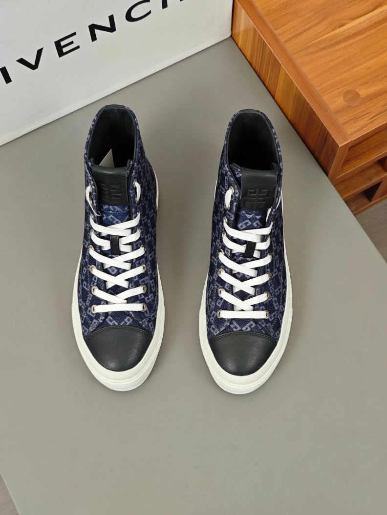 Gxvxnchy Sneakers DailyWear 152282
