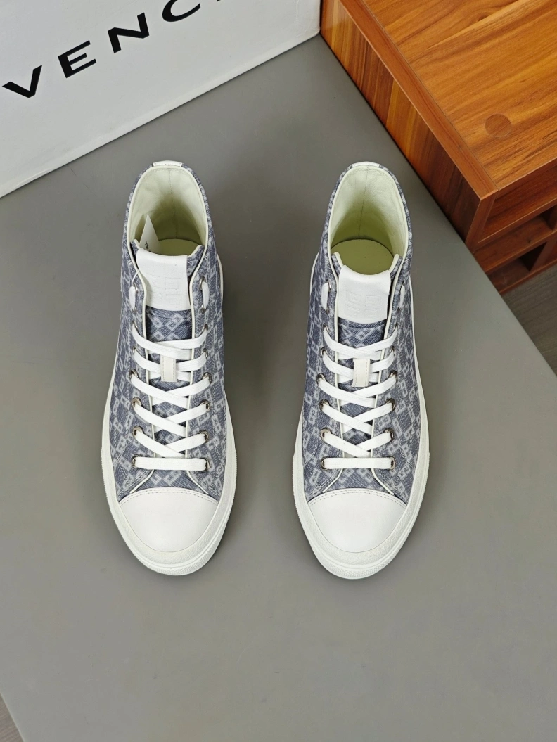 Gxvxnchy Sneakers Lightweight 152277