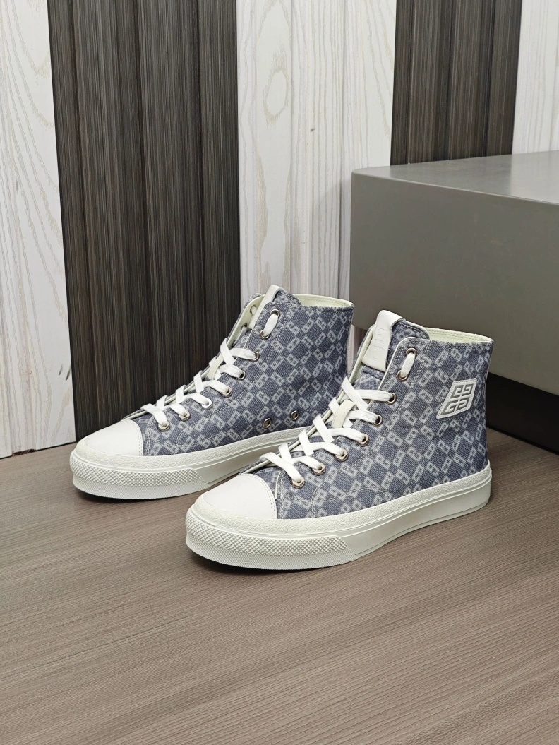 Gxvxnchy Sneakers Lightweight 152277