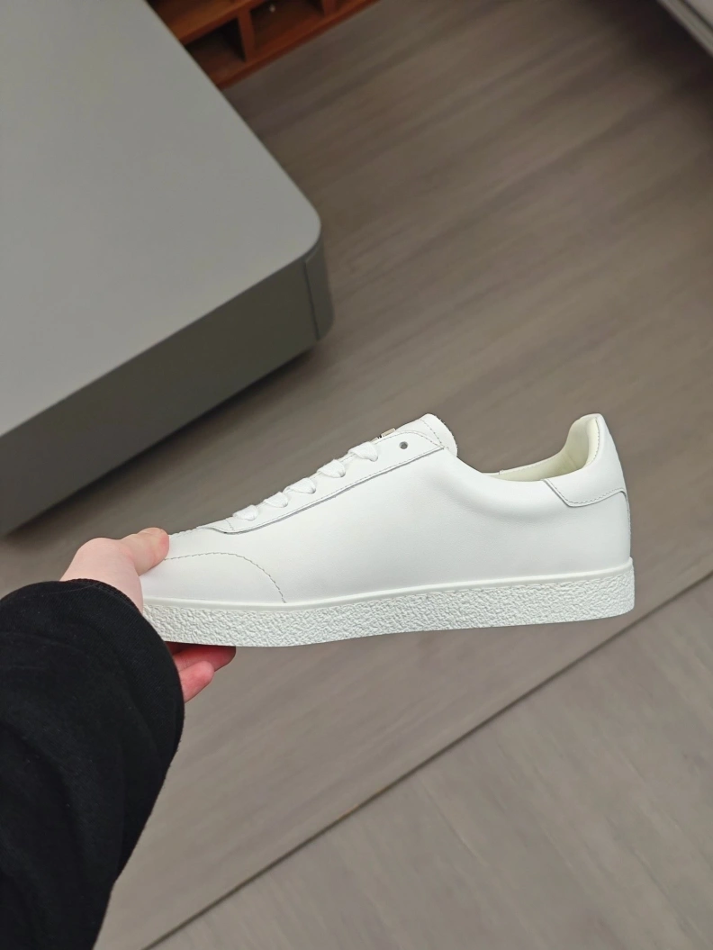 Durable Gxvxnchy Sneakers 152280