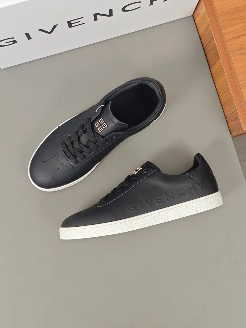 Gxvxnchy Sneakers Affordable 152273