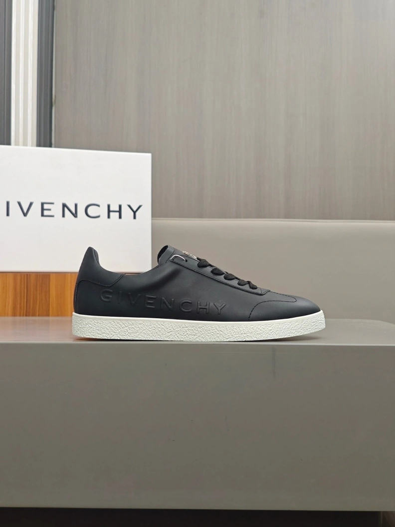 Gxvxnchy Sneakers Affordable 152273