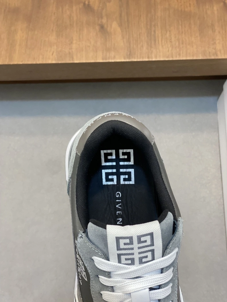 Gxvxnchy Sneakers Reliable 152272