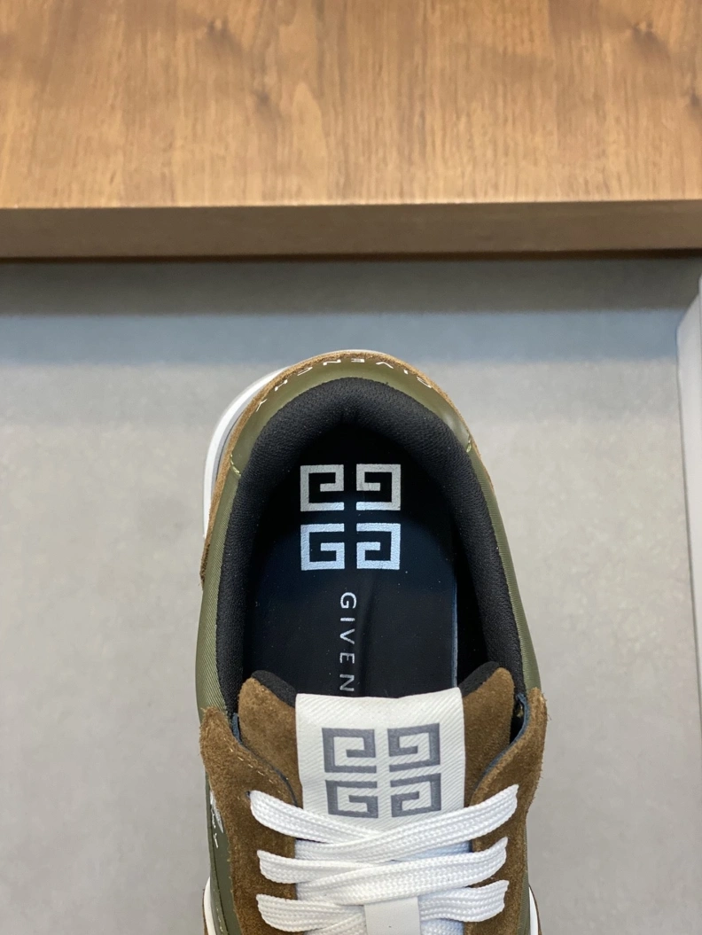 Gxvxnchy Sneakers Comfortable 152271