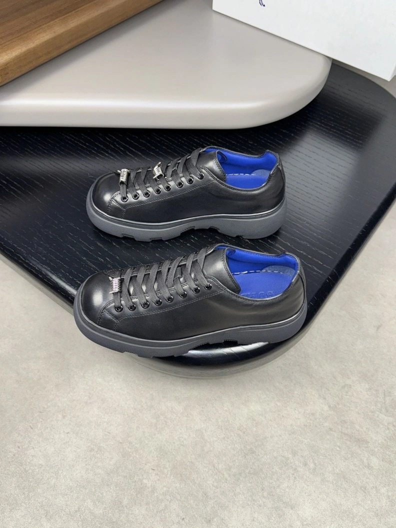 Sophisticated Bxrbxrry Sneakers 114515