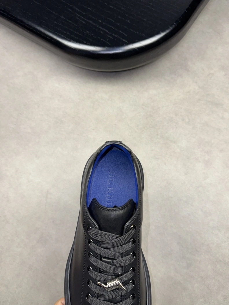 Sophisticated Bxrbxrry Sneakers 114515