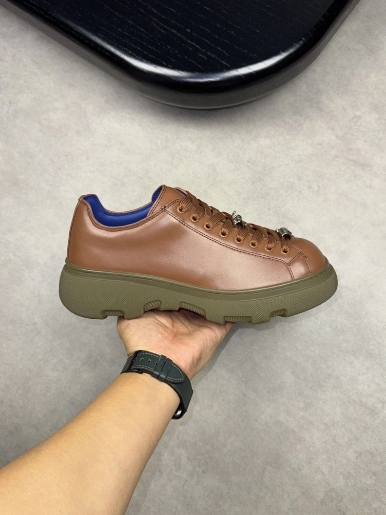 AllSeason Bxrbxrry Sneakers 114525