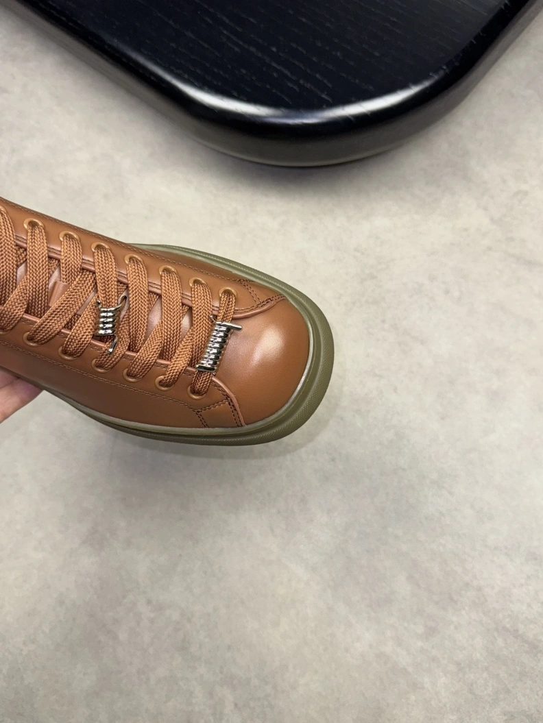 AllSeason Bxrbxrry Sneakers 114525