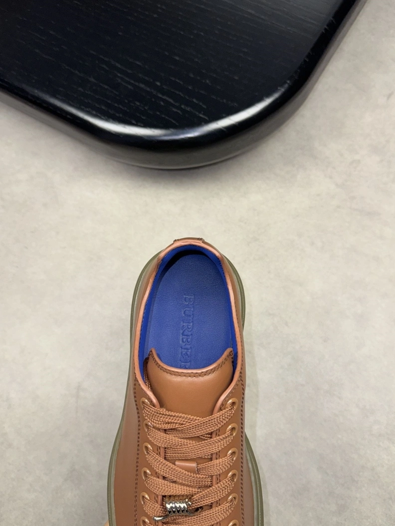 AllSeason Bxrbxrry Sneakers 114525