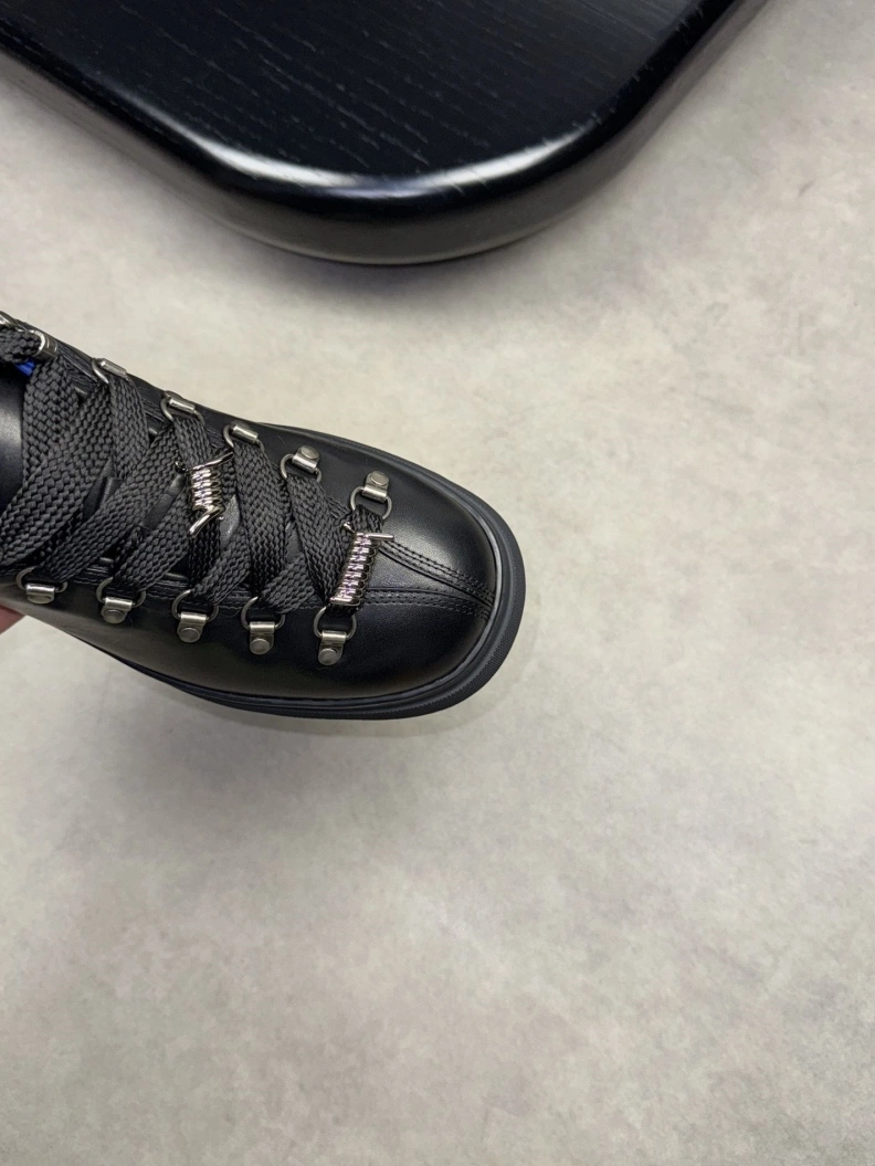 SportInspired Bxrbxrry Sneakers 114526