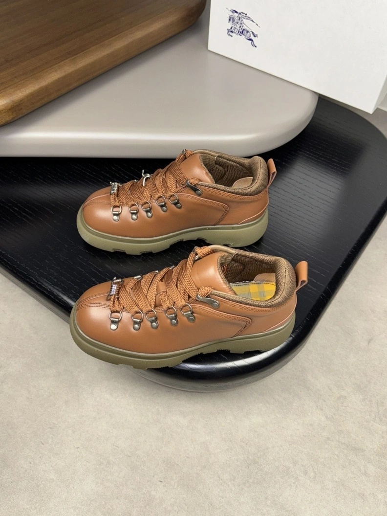 Bright Bxrbxrry Sneakers 114528