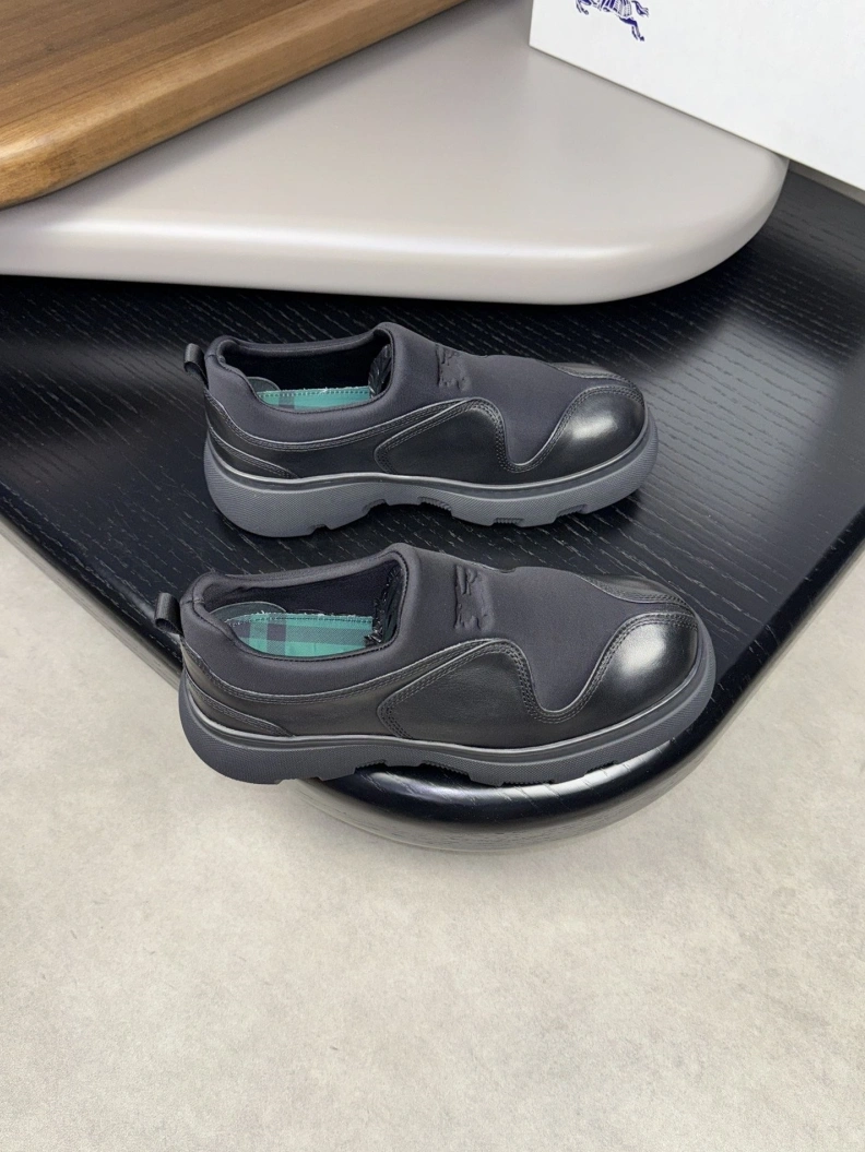 Bxrbxrry Sneakers Practical 114514