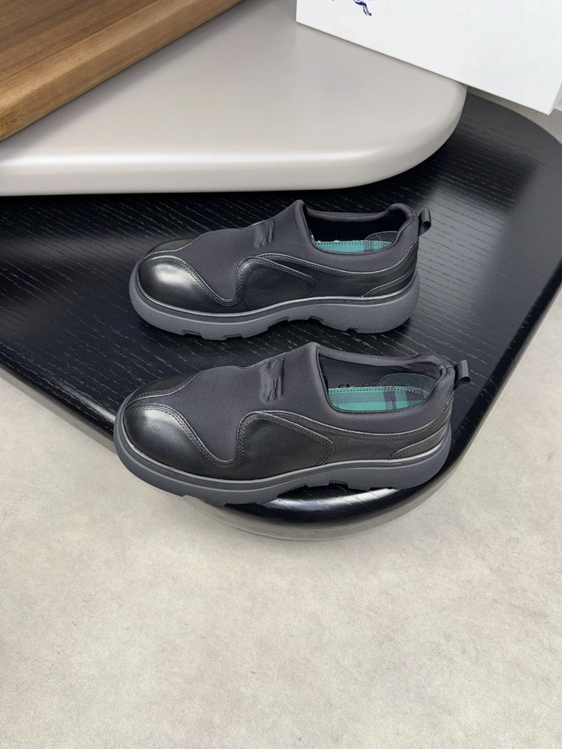 Bxrbxrry Sneakers Practical 114514